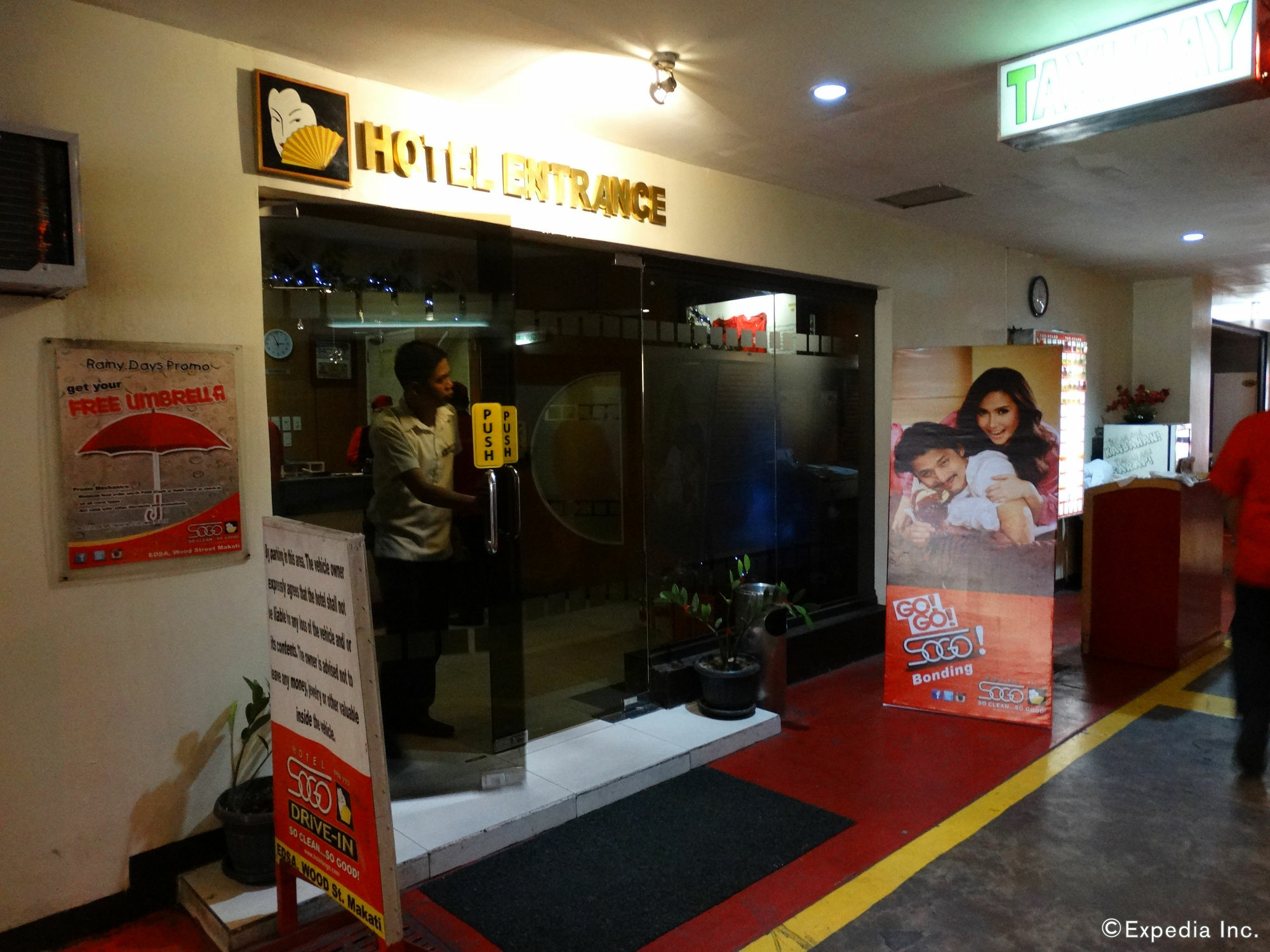 Hotel Sogo Pasay Wood Street Exterior photo